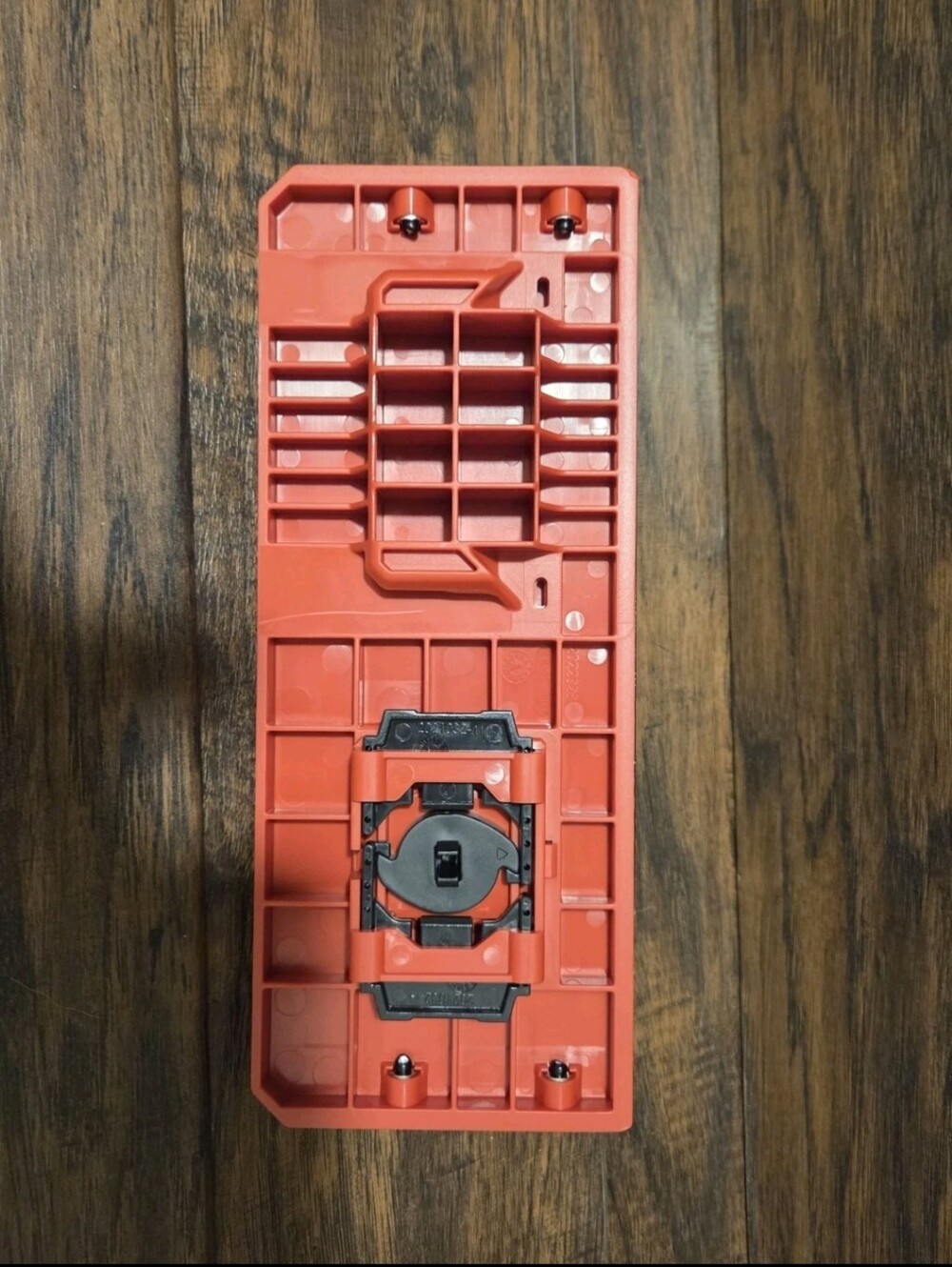 Milwaukee PACKOUT Magnetic Rack Tool Holder Most Secure Mounting Paired Plastic - Picture 3 of 3